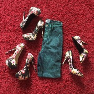 ‼️SALE‼️Acid Wash Green High Waisted Jeans