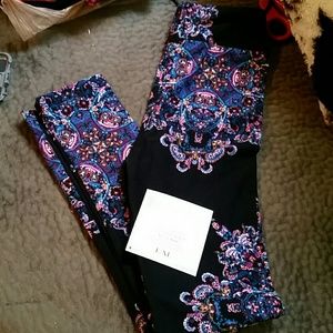 Lularoe l/xl kid leggings