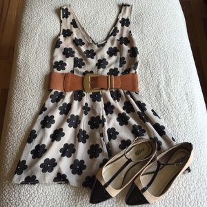 🎉HOST PICK🎉Daisy romper