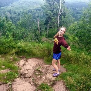 Meet your Posher, Sara