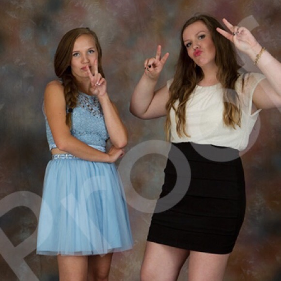 Formal Dress - Picture 2 of 2