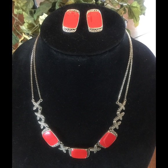 Red neckless/ earring set