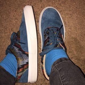 WORN (2 or 3 times) Blue Aztec pattern Vans