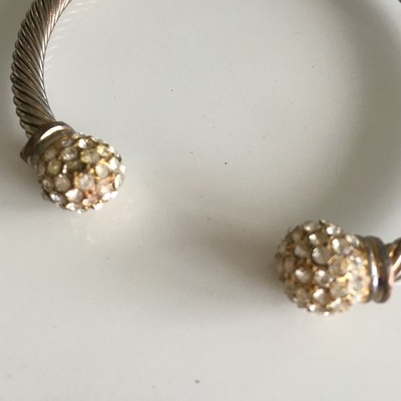 Gorgeous gold bangle with fake diamond ball ends! - Picture 3 of 3