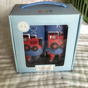 Robeez train mocs 12-18 months NIB