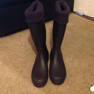 Rain boots