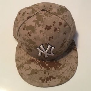 Camo Yankee's Hat