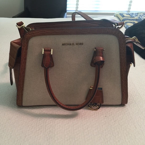 Michael Kors purse