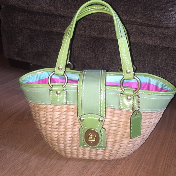 Authentic straw Coach Bucket Bag