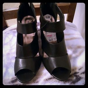 Rampage shoes size 8.5