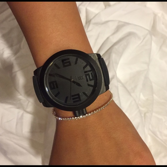 NWOT Konigswerk Black Watch