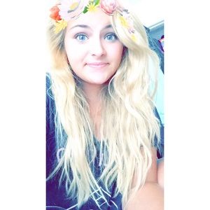 Meet your Posher, Lacy