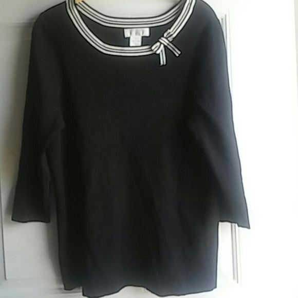 Worthington  3/4 sleeve knit sweater