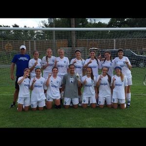 Meet your Posher, Caitlin