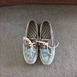 Sperrys