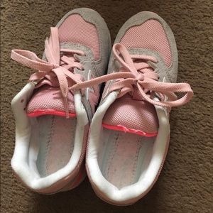 Pre-school Size 1.5 New Balance shoes