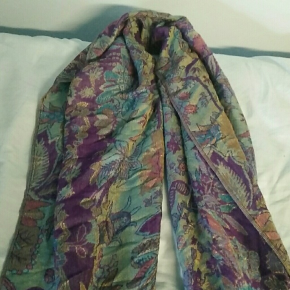 Patterned Scarf - Picture 2 of 2
