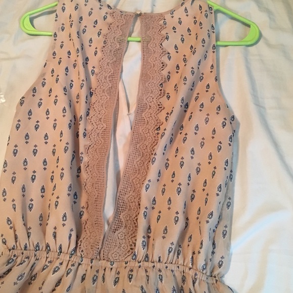 Open back romper - Picture 3 of 4