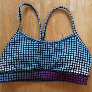 Lulu sports bra size 4