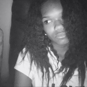 Meet your Posher, Janae