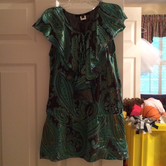 Brown/jade green ruffle top