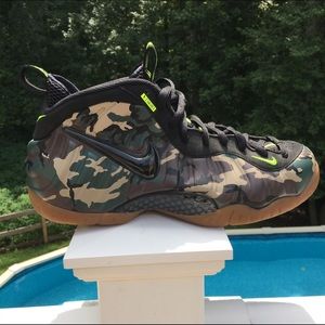 Air foamposit pro green camo
