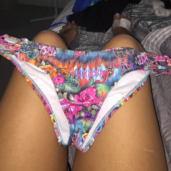 bikini bottoms