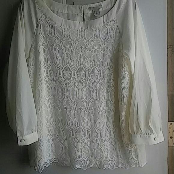 NWOT H&M lace front 3/4 sleeve top