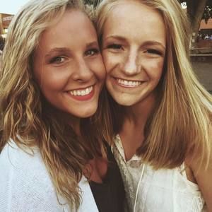 Meet your Posher, Natalie