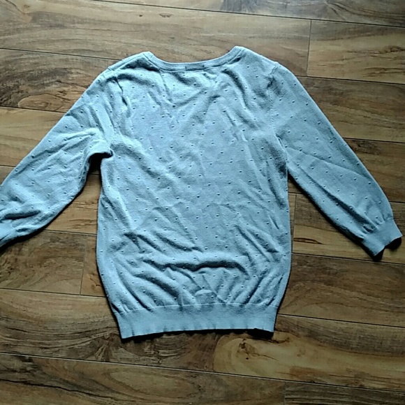 Sweater - Picture 2 of 3
