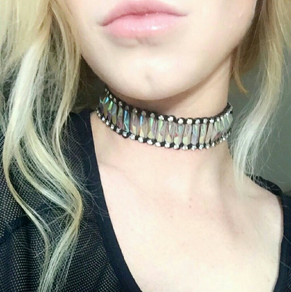 Retro choker