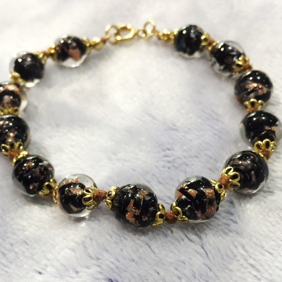 SALE 🌸 Glass Bead Bracelet