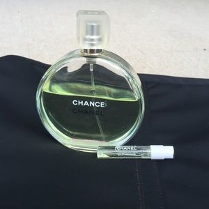 CHANEL Chance perfume