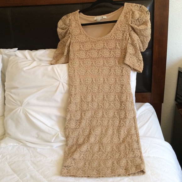 Forever 21 size small lace tan dress