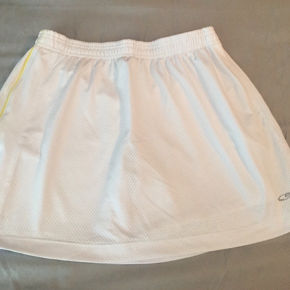 Tennis skirt - Picture 3 of 3