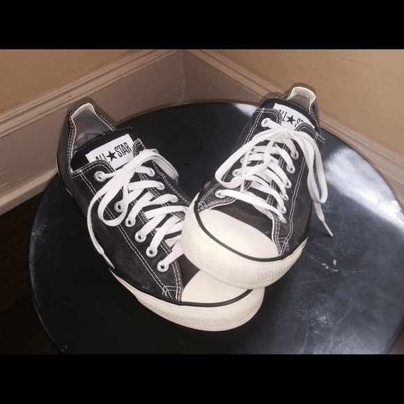 Lovely & Classic Black and White Converse