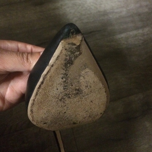 Authentic Valentino Studded bow pumps - Picture 2 of 4