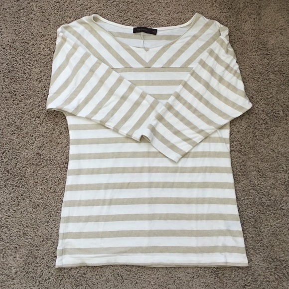 🚫🚫SOLD🚫🚫Boatneck striped shirt
