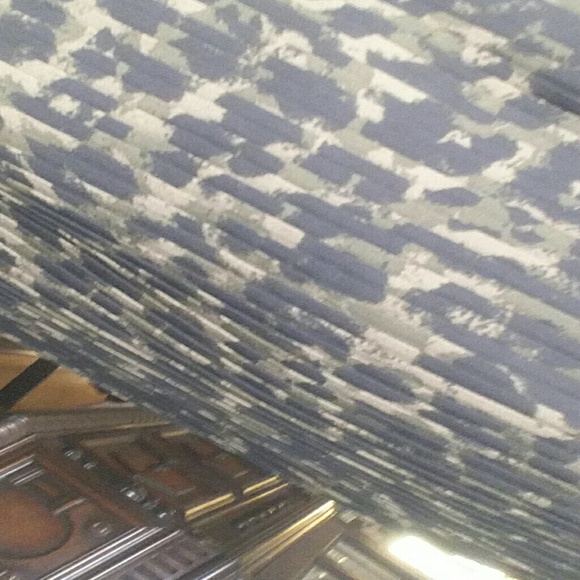 SOLD HM Animal Print Skirt - Picture 2 of 3