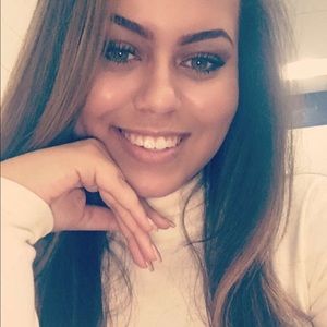 Meet your Posher, Aizlyn