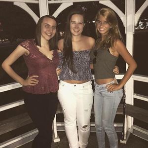 Meet your Posher, Kelly