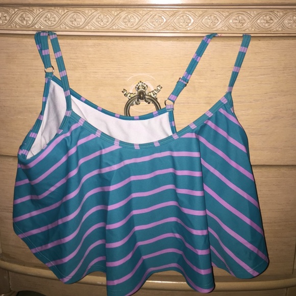 Blue and purple striped Roxy bathingsuit top