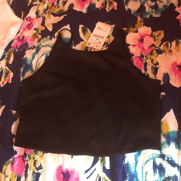 Zara cropped white spaghetti strap tank
