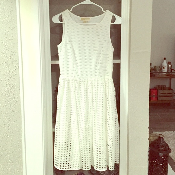 REDUCED ❗️NEVER WORN Michael Kors Wht Eyelet Dress