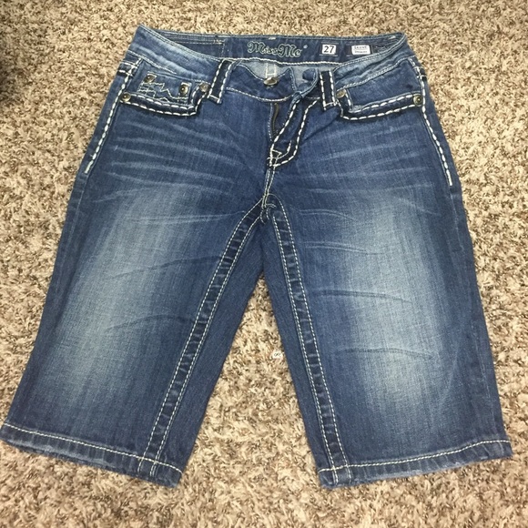 Sz 27 Miss Me Bermudas