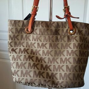 Michael Kors Shoulder Bag