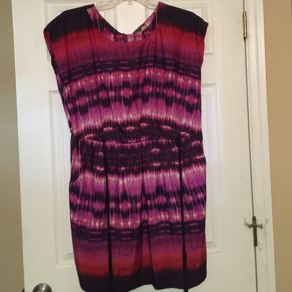 UEC Super cute dress!
