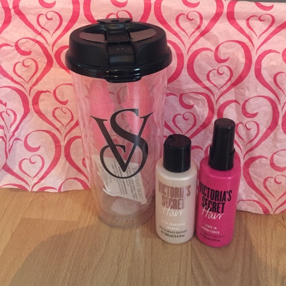 Victoria's Secret Accessories - ✏️ Open To Offers! ✏️