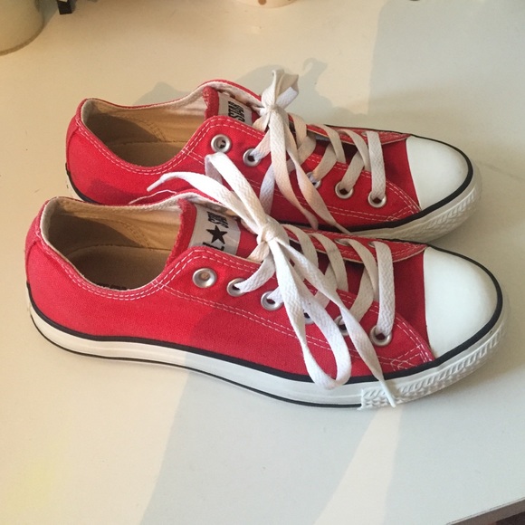 red converse