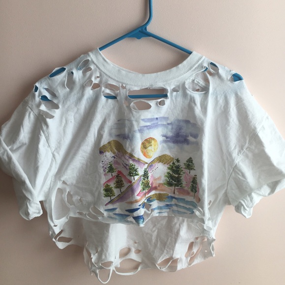 Distressed Vintage Crop Top T-Shirt
